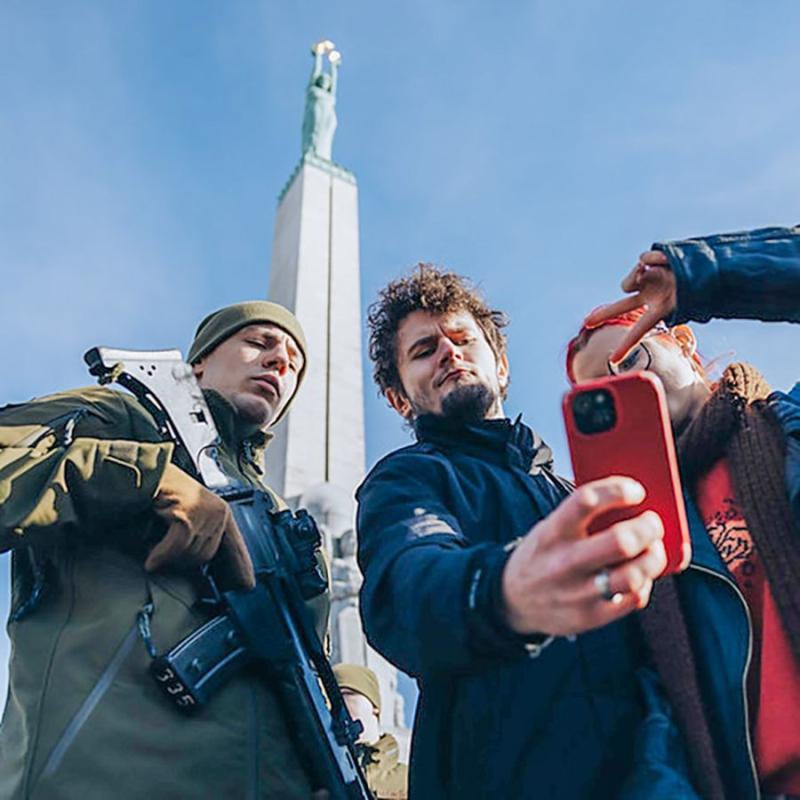 Diskusija "Kā komunicēt ar jauniešiem un TikTok laikmetā izaudzināt valsts aizsardzības dienesta karavīru?"