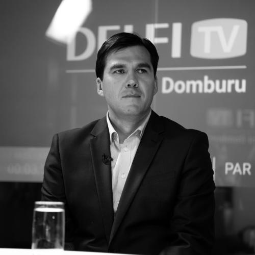Konstantīns Kuzikovs